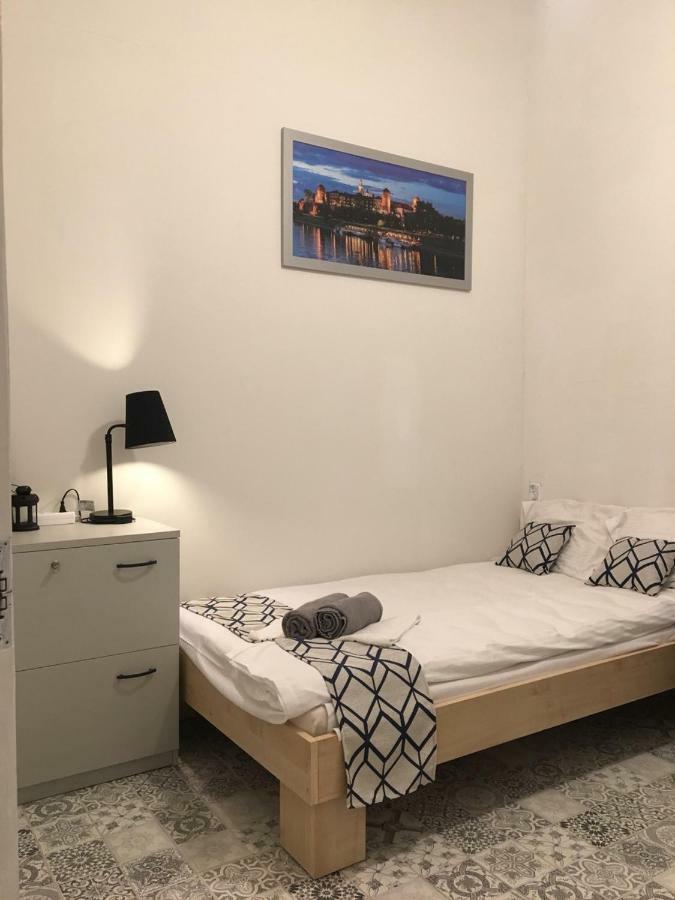 Old Cracow Apartments Krakow Luaran gambar