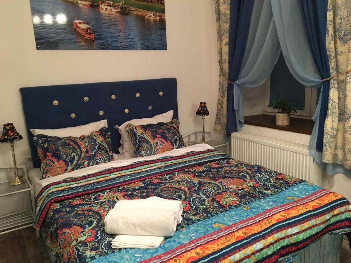Old Cracow Apartments Krakow Luaran gambar